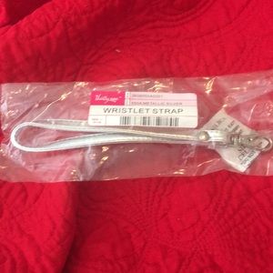 Thirty one wristlet strap in metallic silver